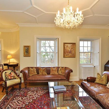Ramsay Garden - Spacious 3-Bedroom Apartment Next To Edinburgh Castle Екстериор снимка