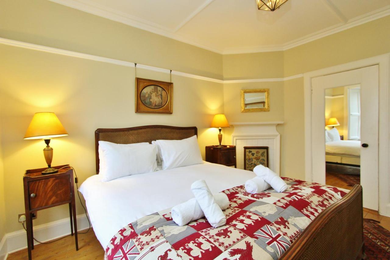 Ramsay Garden - Spacious 3-Bedroom Apartment Next To Edinburgh Castle Екстериор снимка
