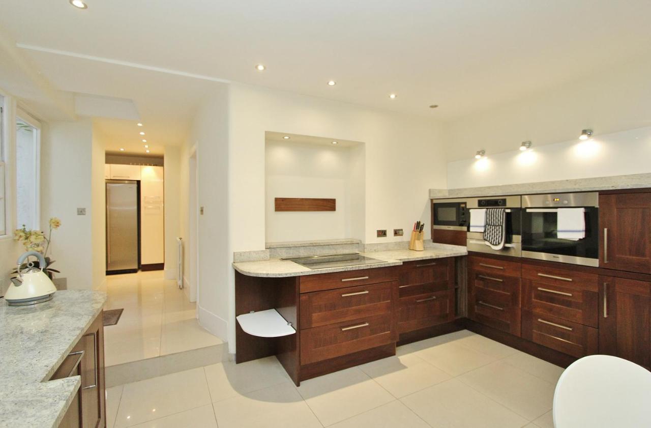 Ramsay Garden - Spacious 3-Bedroom Apartment Next To Edinburgh Castle Екстериор снимка